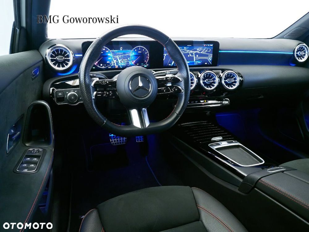 Mercedes-Benz Klasa A 220 4-Matic AMG Line 8G-DCT - 10
