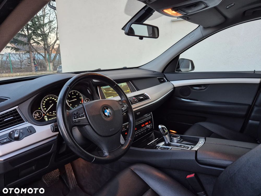 BMW 5GT 520d - 14