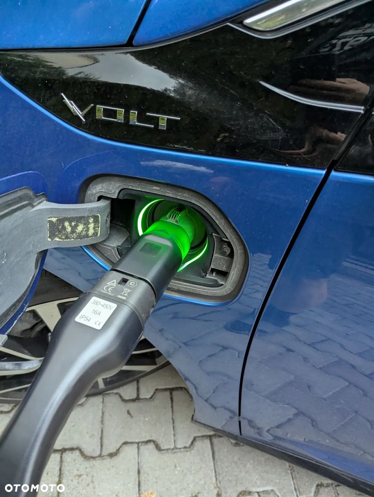 Chevrolet Volt - 12