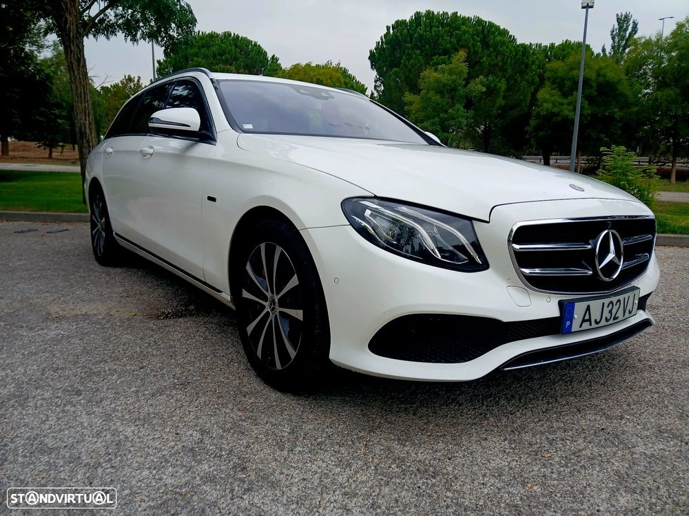 Mercedes-Benz E 300 Bluetec Hybrid Avantgarde - 5