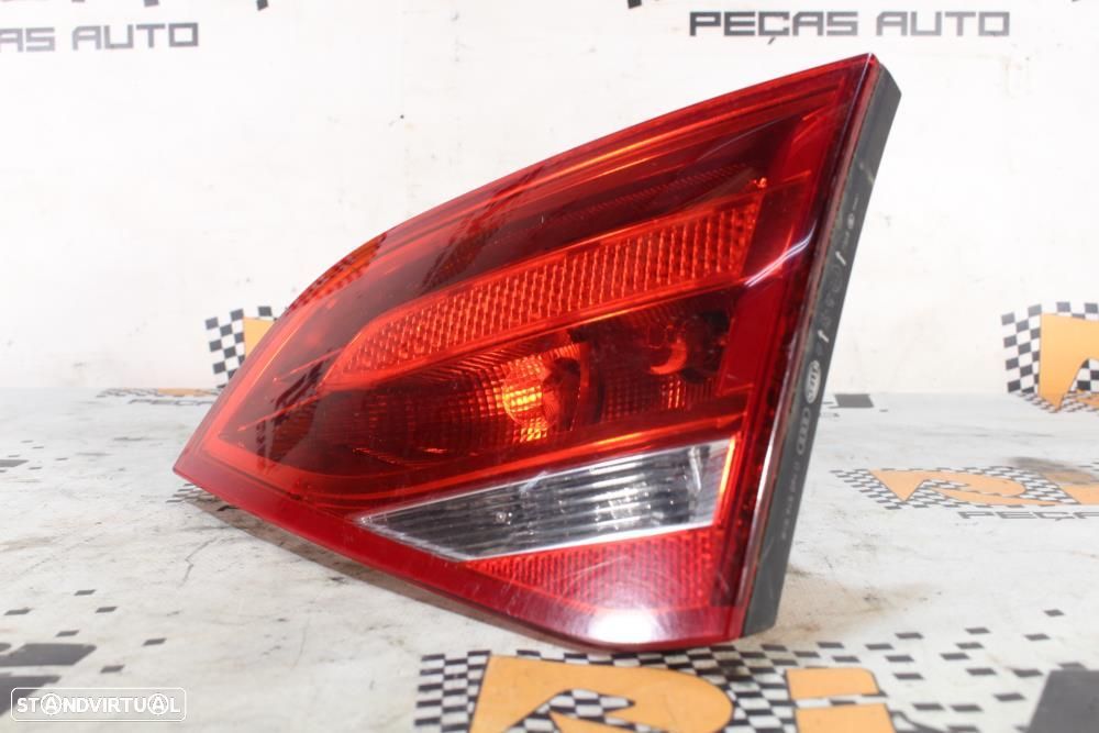 Farolim Direito Audi A4 (8K2, B8)  8K5945094d / Mala Passageiro Sedan - 9