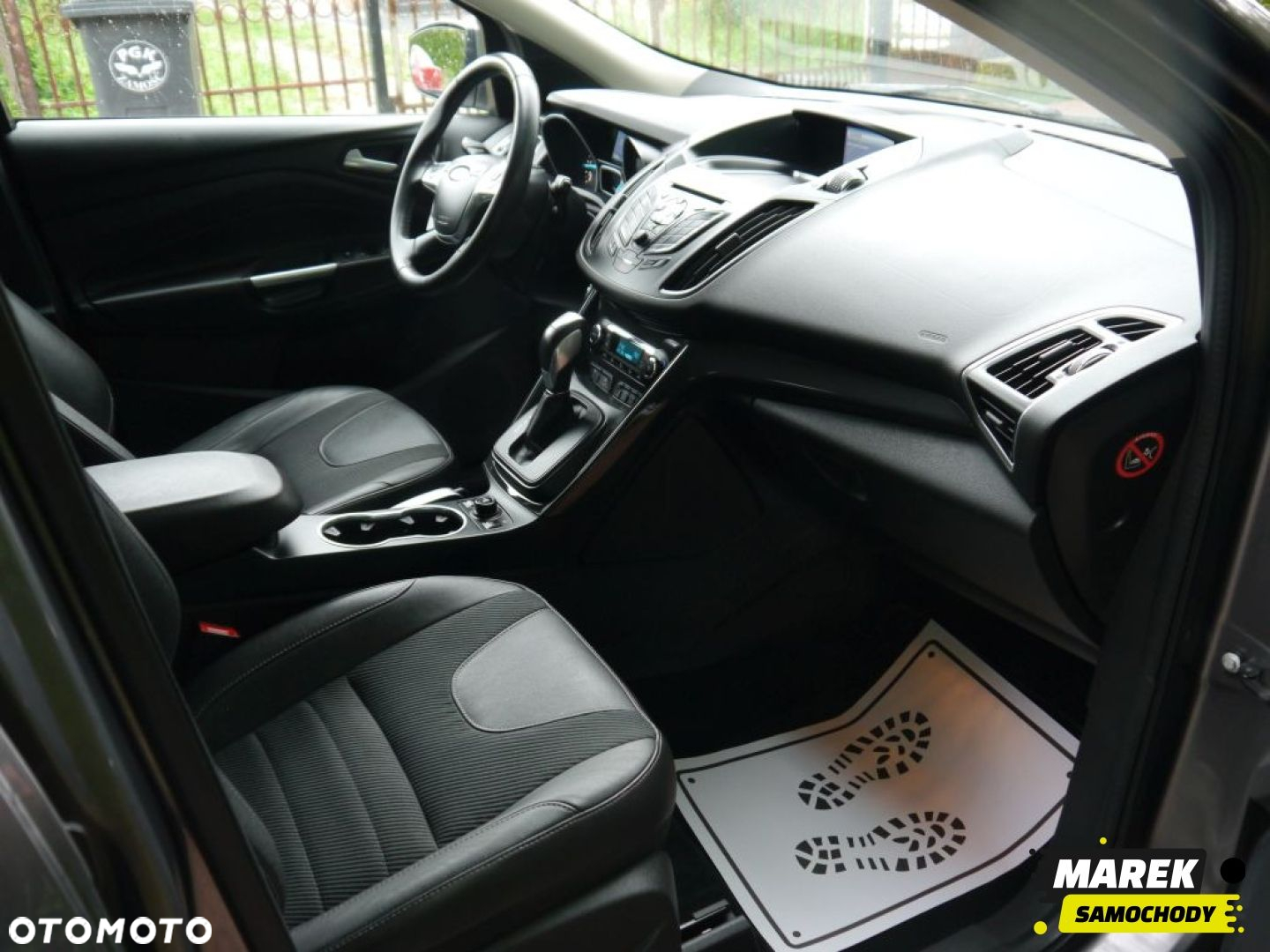 Ford Kuga - 26
