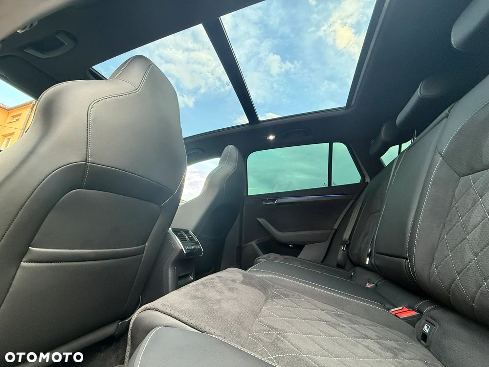 Skoda Superb 2.0 TSI Sportline DSG - 9