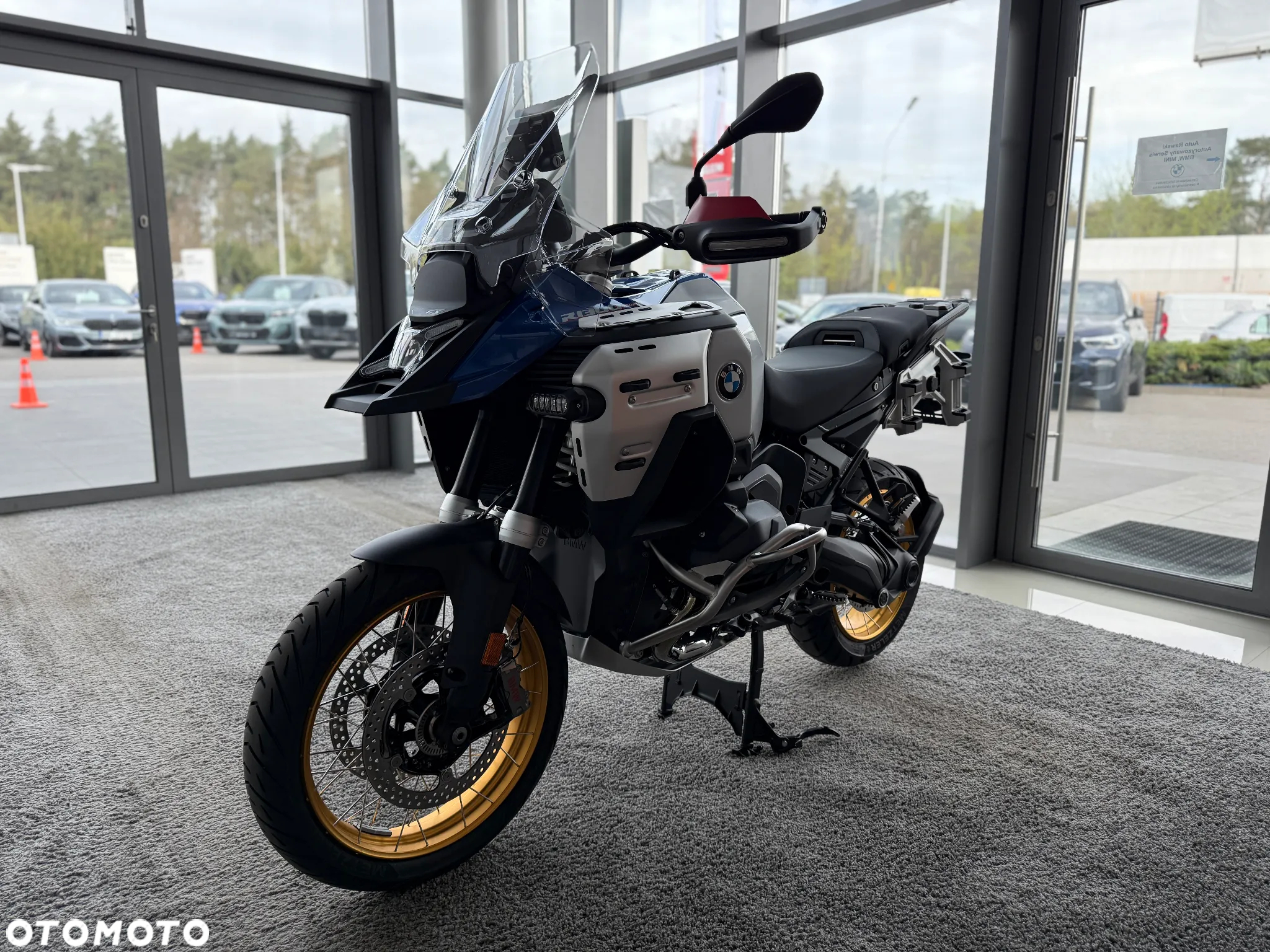 BMW Adventure