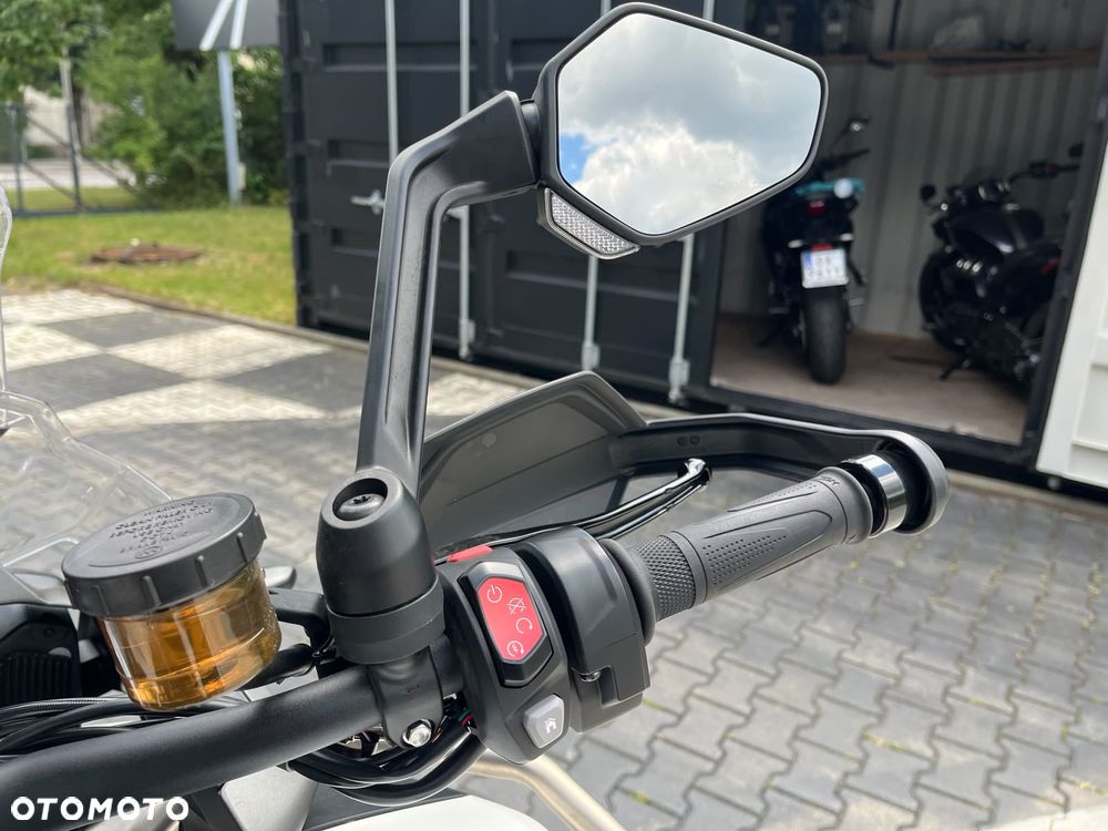 Triumph Tiger - 10