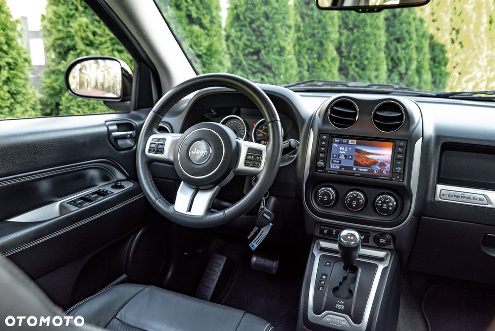 Jeep Compass 2.4 CVT Limited - 28