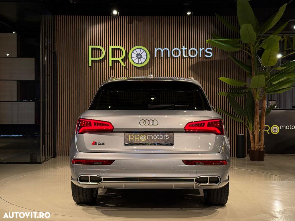 Audi SQ5 - 8