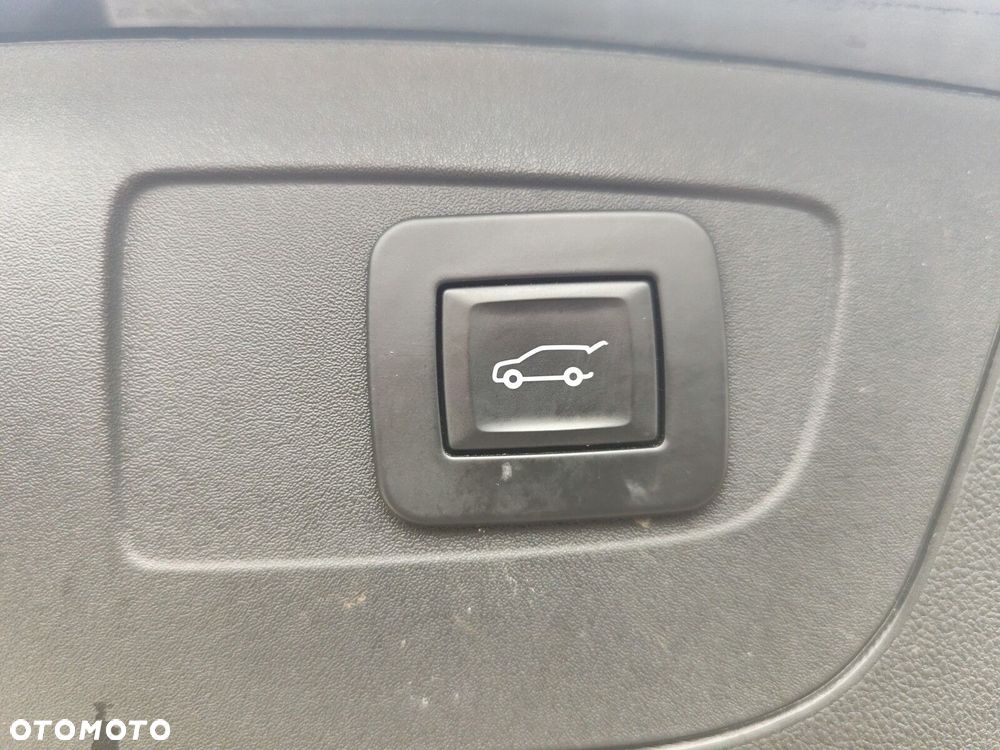 Opel Insignia - 17