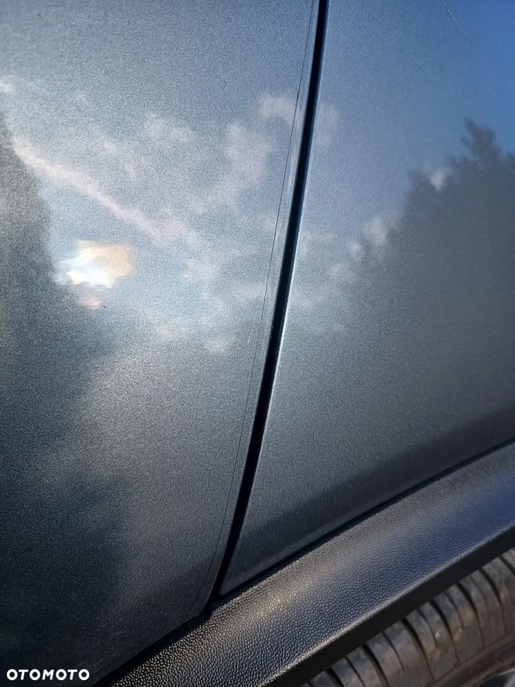 Mercedes-Benz GLC - 28