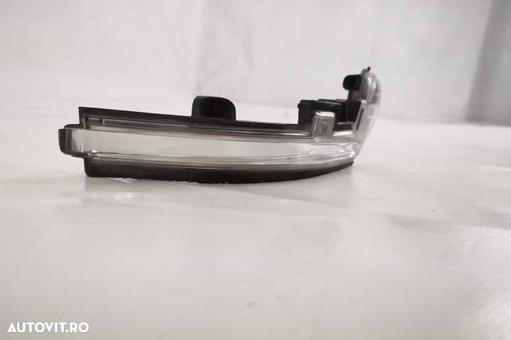 Semnalizare Oglinda Dreapta Originala In Stare Buna Land Rover Range R - 3