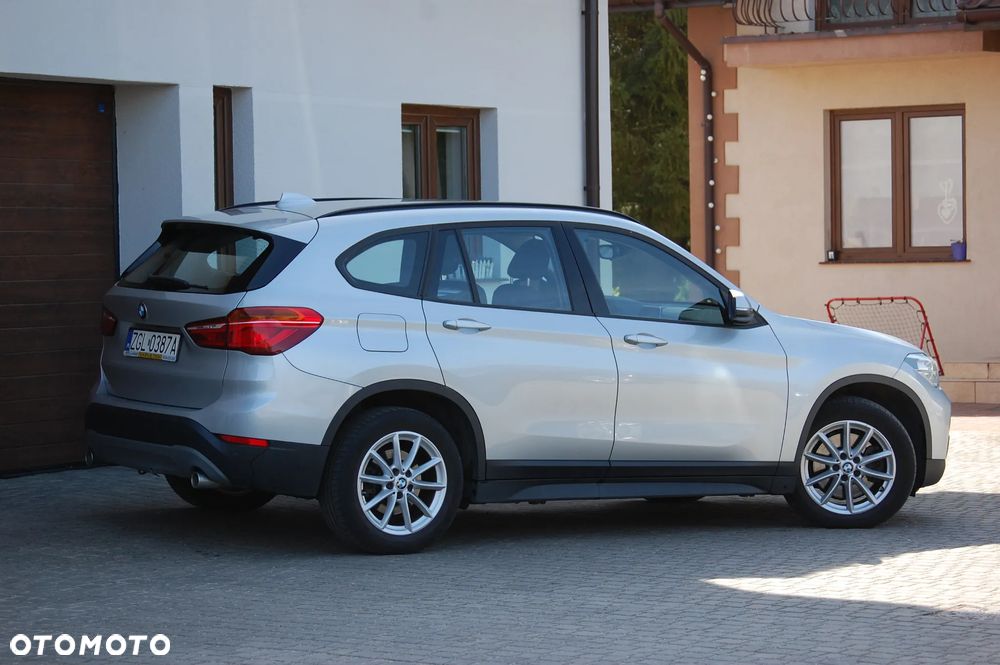 BMW X1 - 13