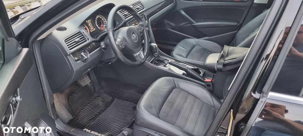 Volkswagen Passat 3.6 V6 R36 - 10