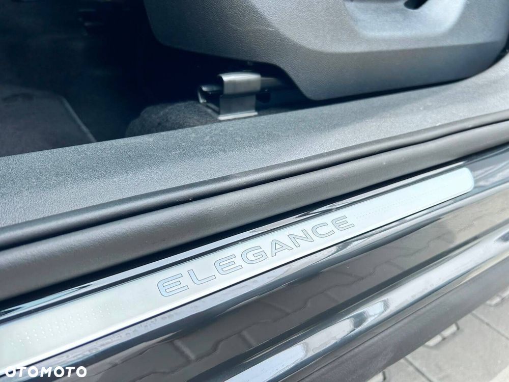 Volkswagen Tiguan - 31