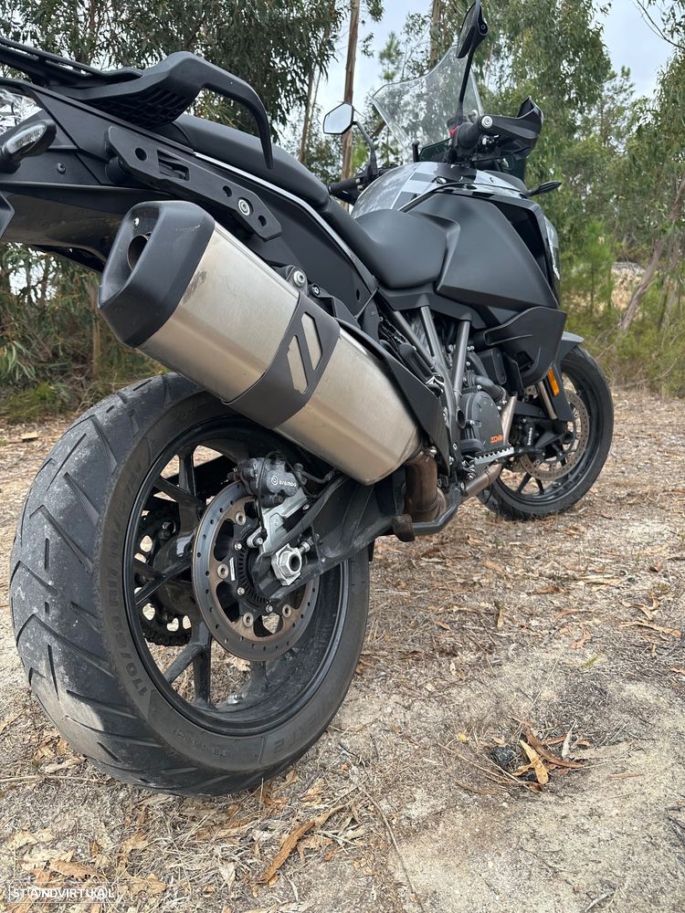 KTM 1290 Super Adventure Adventure S - 10