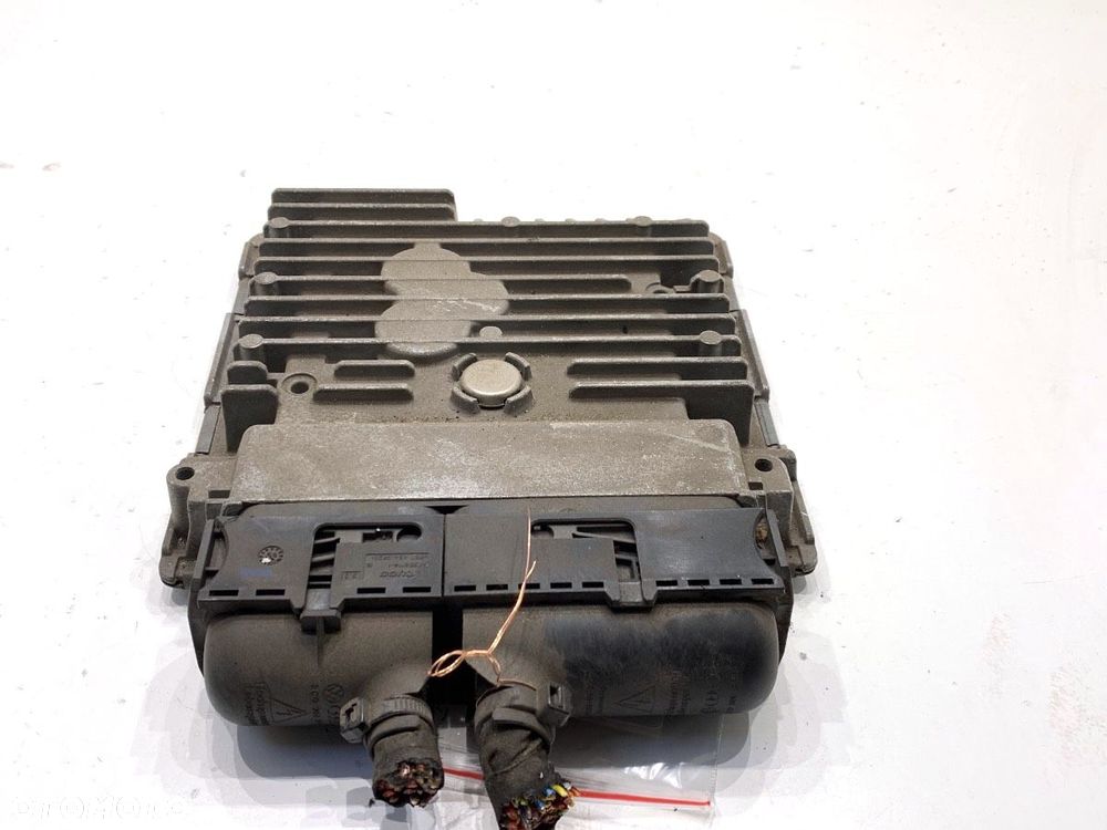 KOMPUTER SILNIKA  VW CADDY III Nadwozie pełne/minivan (2KA, 2KH, 2CA, 2CH) 2004 - 2015 1.6 TDI 75 - 1
