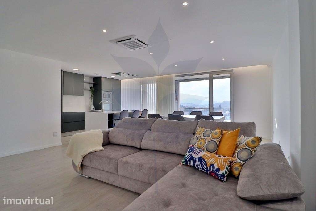 Arrendamento apartamento T3 como Novo em Ferreiros - Equipado e mobila - Grande imagem: 2/42
