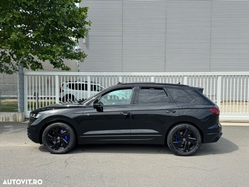 Volkswagen Touareg V6 TSI eHybrid PHEV R - 2
