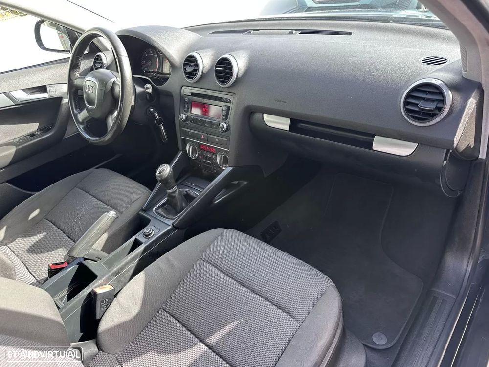 Audi A3 Sportback 1.9 TDi Sport - 31