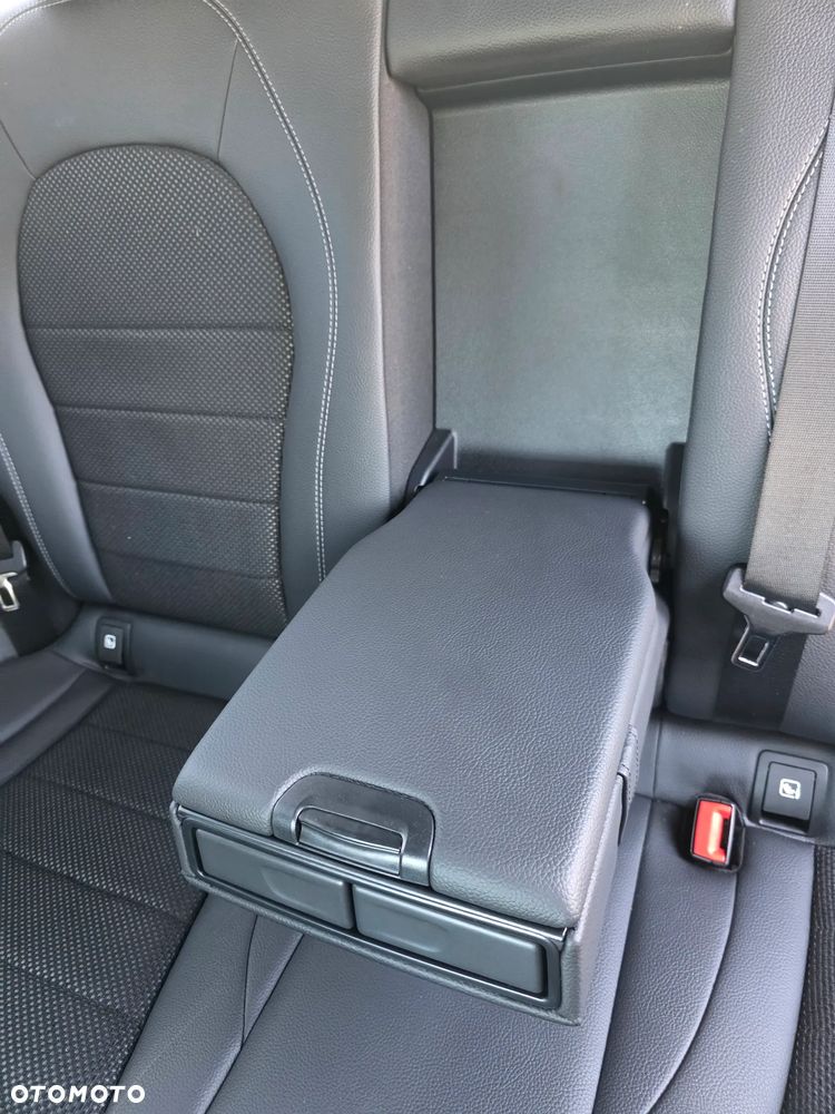 Mercedes-Benz GLC 250 4-Matic - 19
