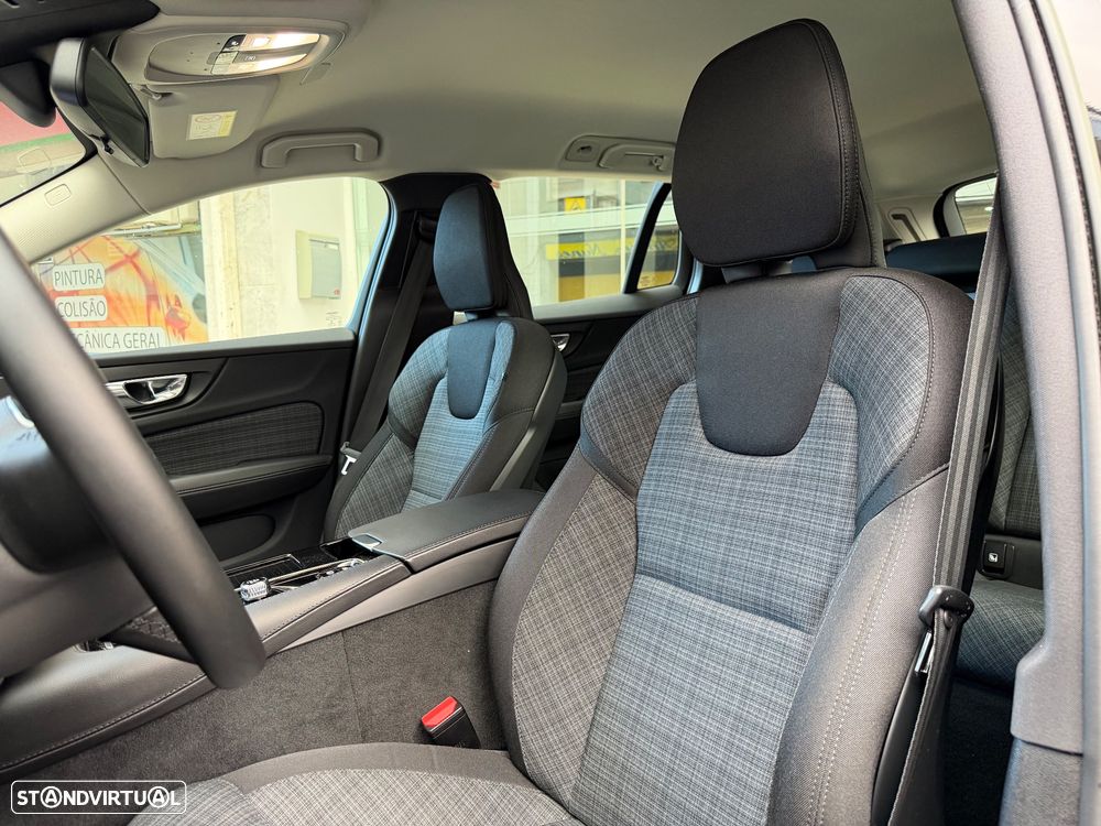 Volvo V60 2.0 T6 AWD TE Core - 3