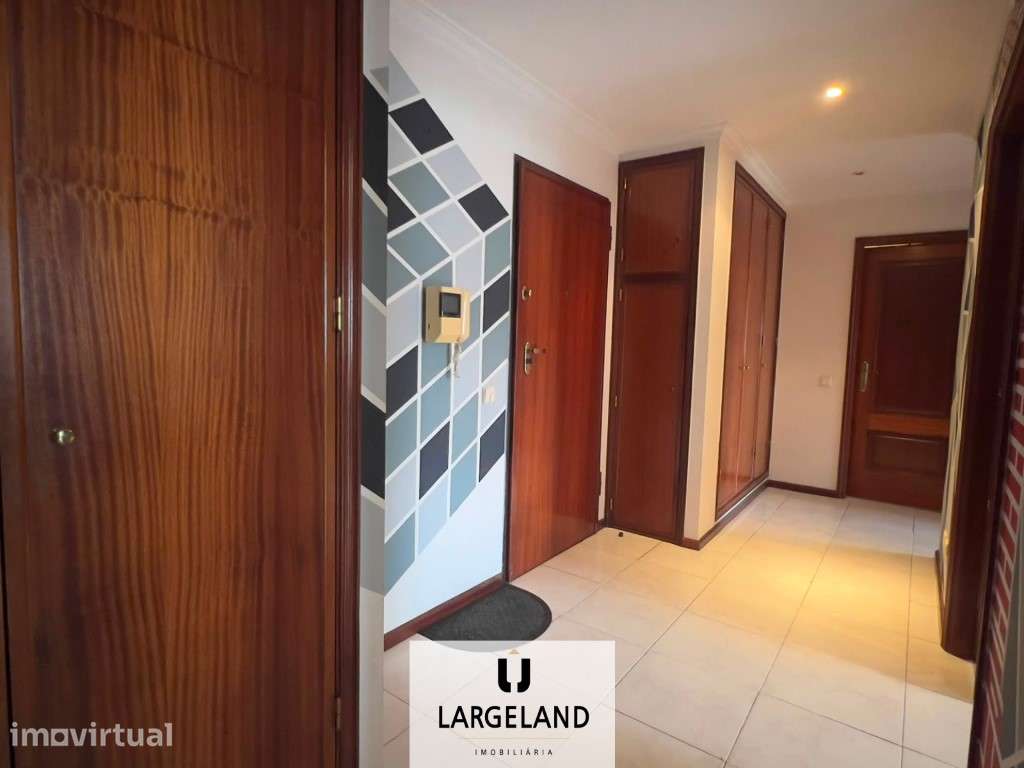 Apartamento T1 - Águas Santas - Grande imagem: 5/6