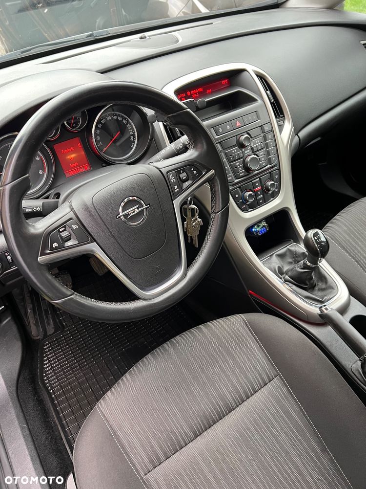 Opel Astra 1.7 CDTI - 7