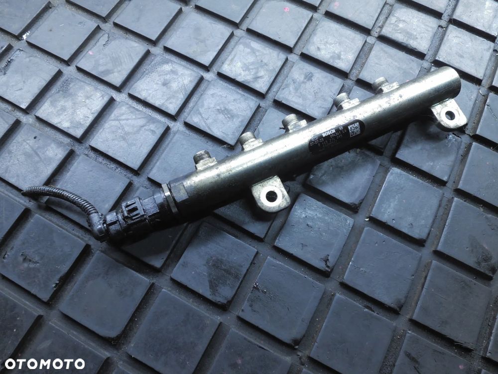 FIAT CROMA 1.9 JTD LISTWA WTRYSKOWA 0445214095 55209572   POSIADAM 2 SZT - 3