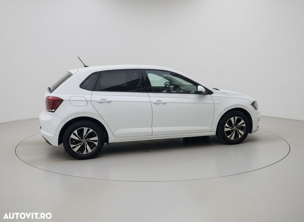 Volkswagen Polo - 11