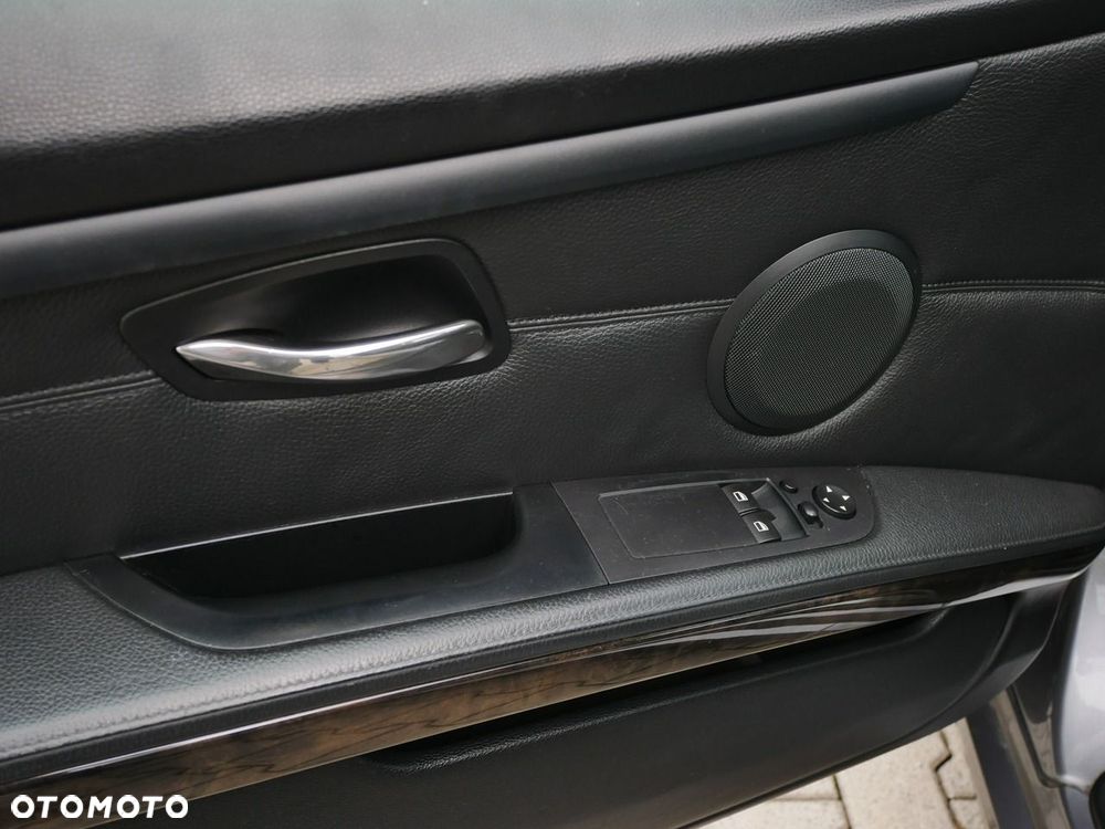 BMW Seria 3 - 23