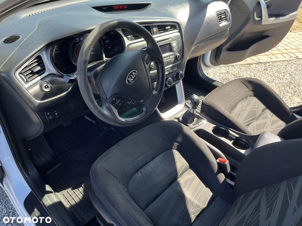 Kia Ceed 1.6 CRDi S - 9