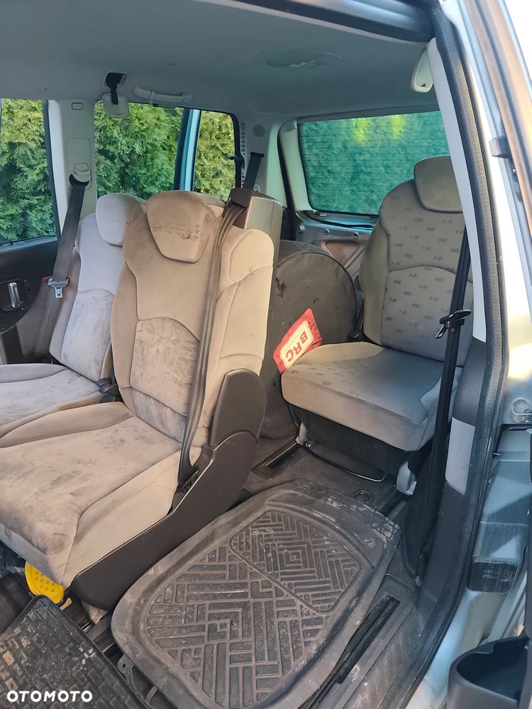 Citroën C8 2.0 16V Confort - 9