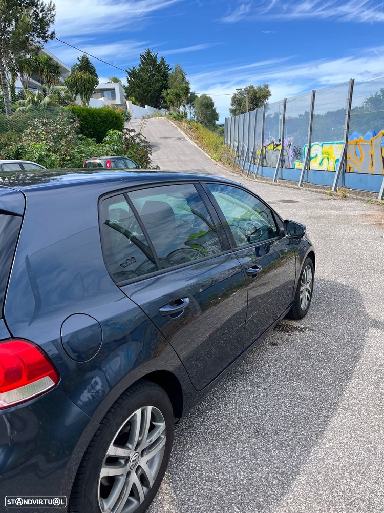 VW Golf 1.6 TDi Confortline - 6