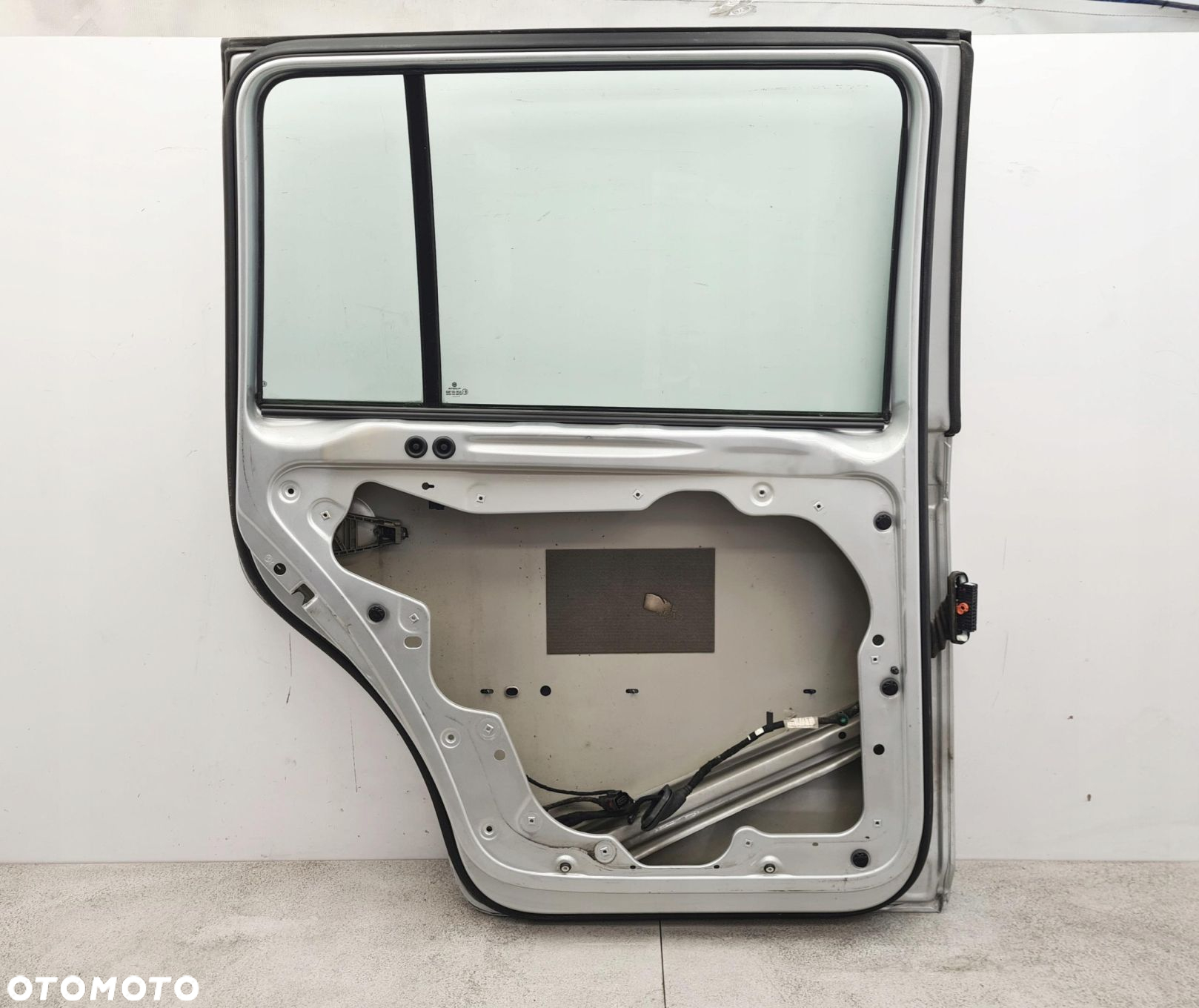 VW TOURAN DRZWI LEWY TYŁ LA7W - 16