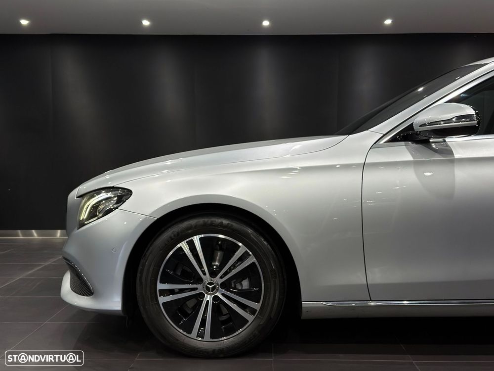 Mercedes-Benz E 220 d Avantgarde - 2