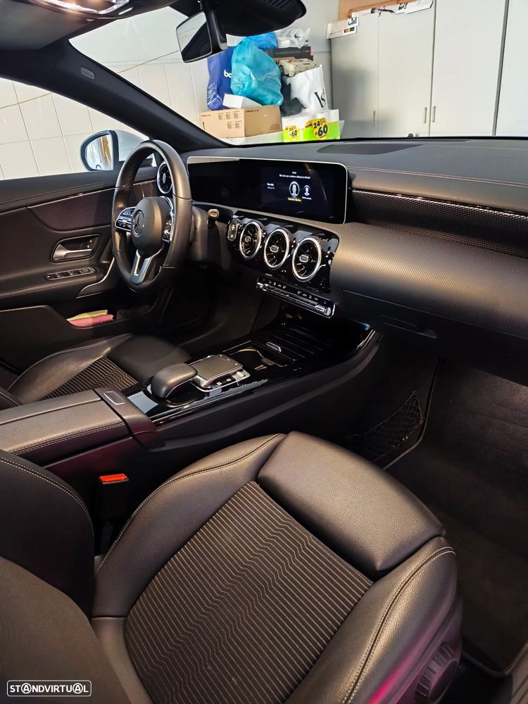 Mercedes-Benz CLA 200 - 9