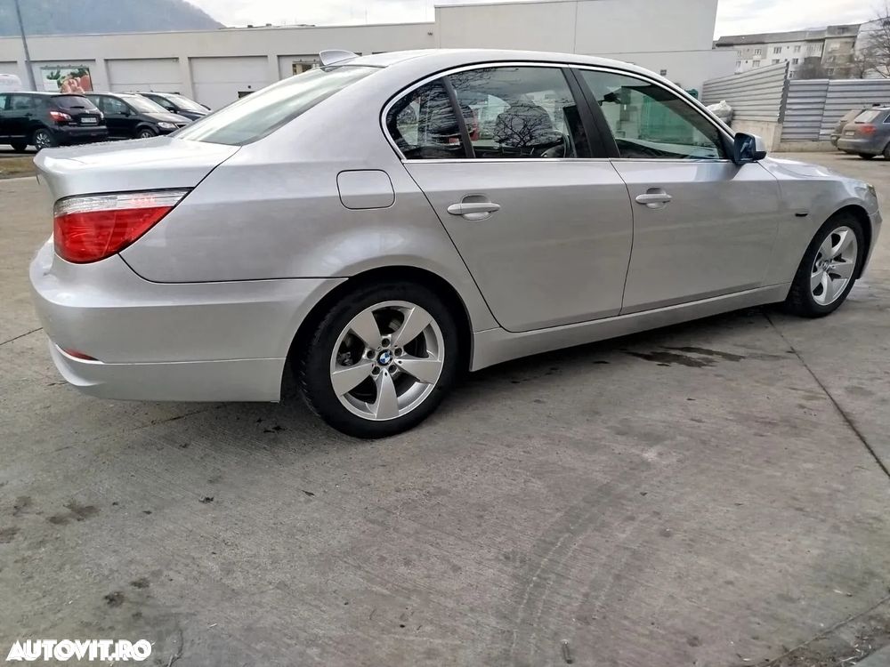 BMW Seria 5 520d Aut. Special Edition - 15