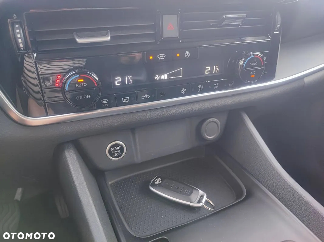 Nissan Qashqai - 34