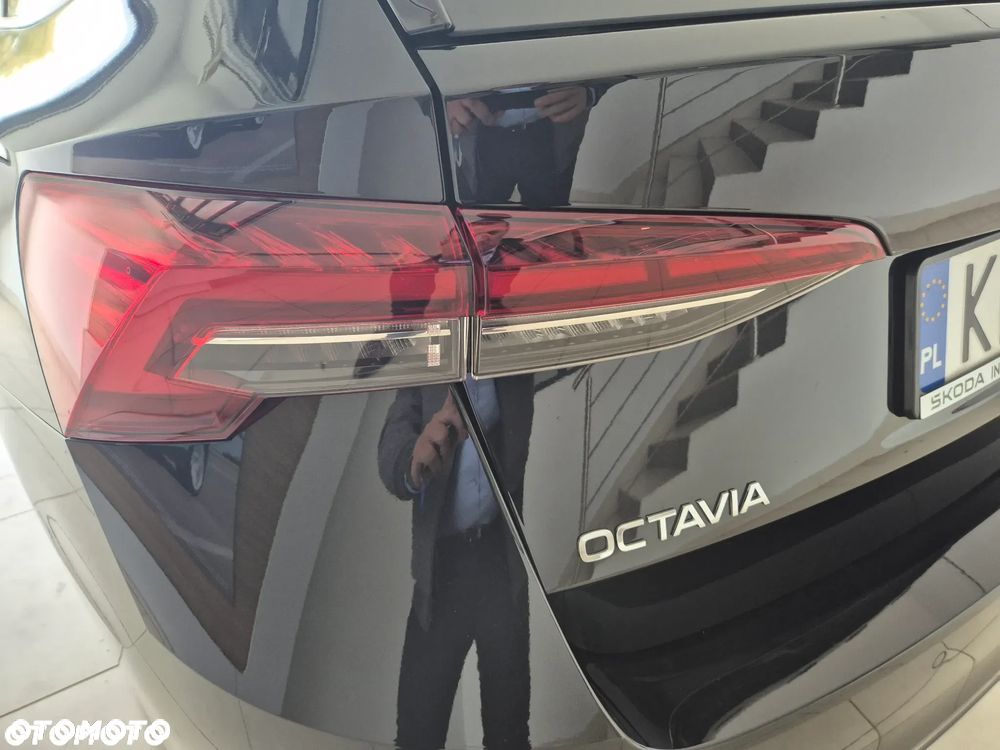 Skoda Octavia 1.5 TSI Selection - 7