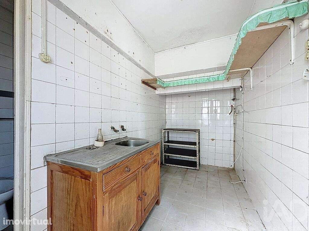 Moradia geminada em Santo António de 91 m2 - Grande imagem: 4/11