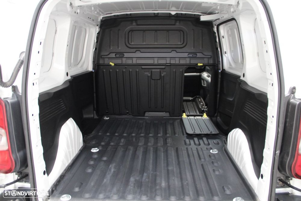 Peugeot 1.6 BlueHDi L1 Pro - 22