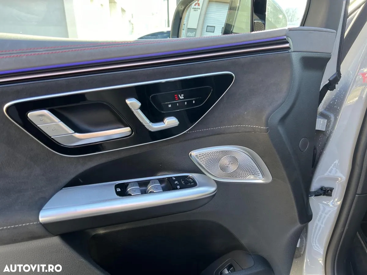 Mercedes-Benz EQE 350 4MATIC - 10