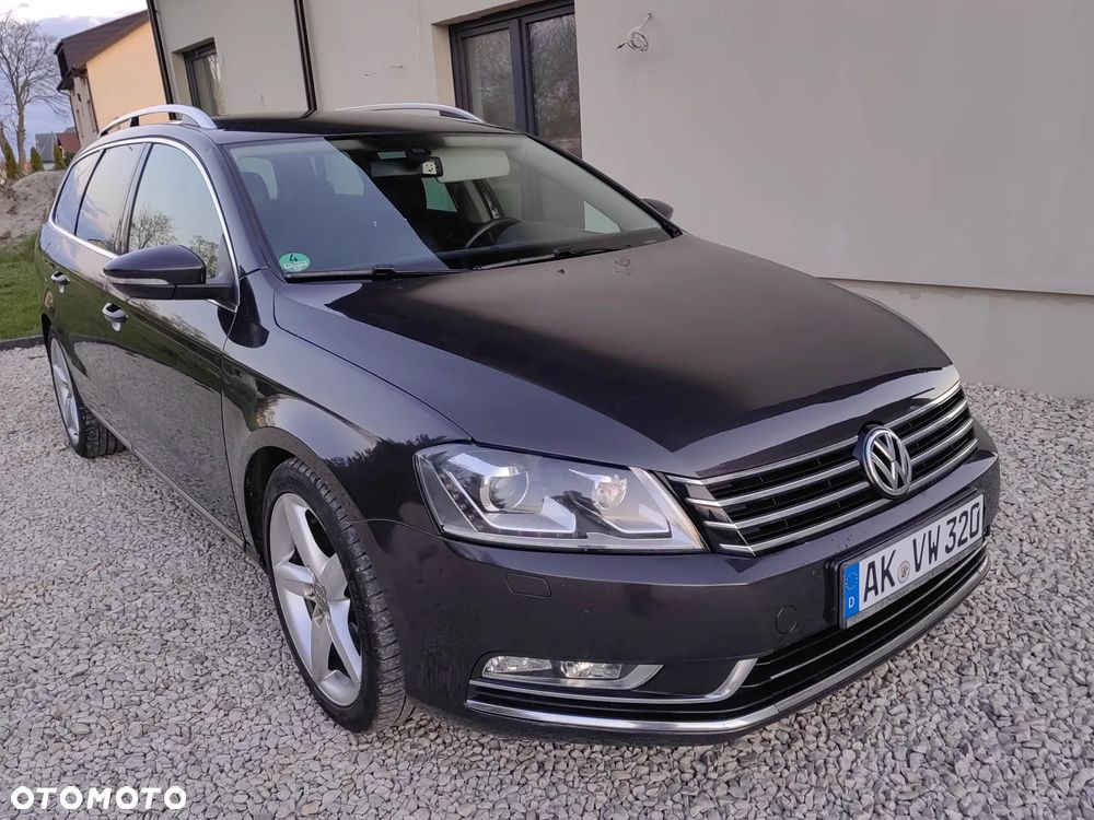 Volkswagen Passat 2.0 TDI Highline - 17