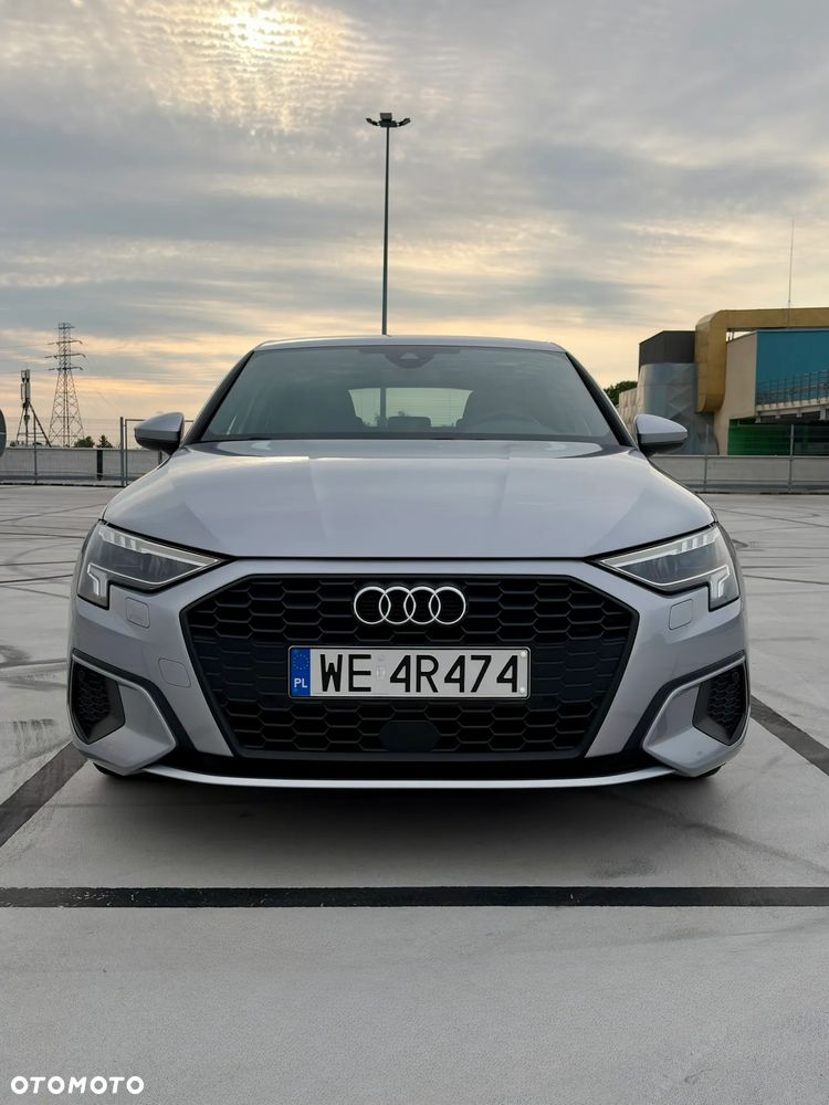 Audi A3 Sportback 35 TFSI S tronic - 2
