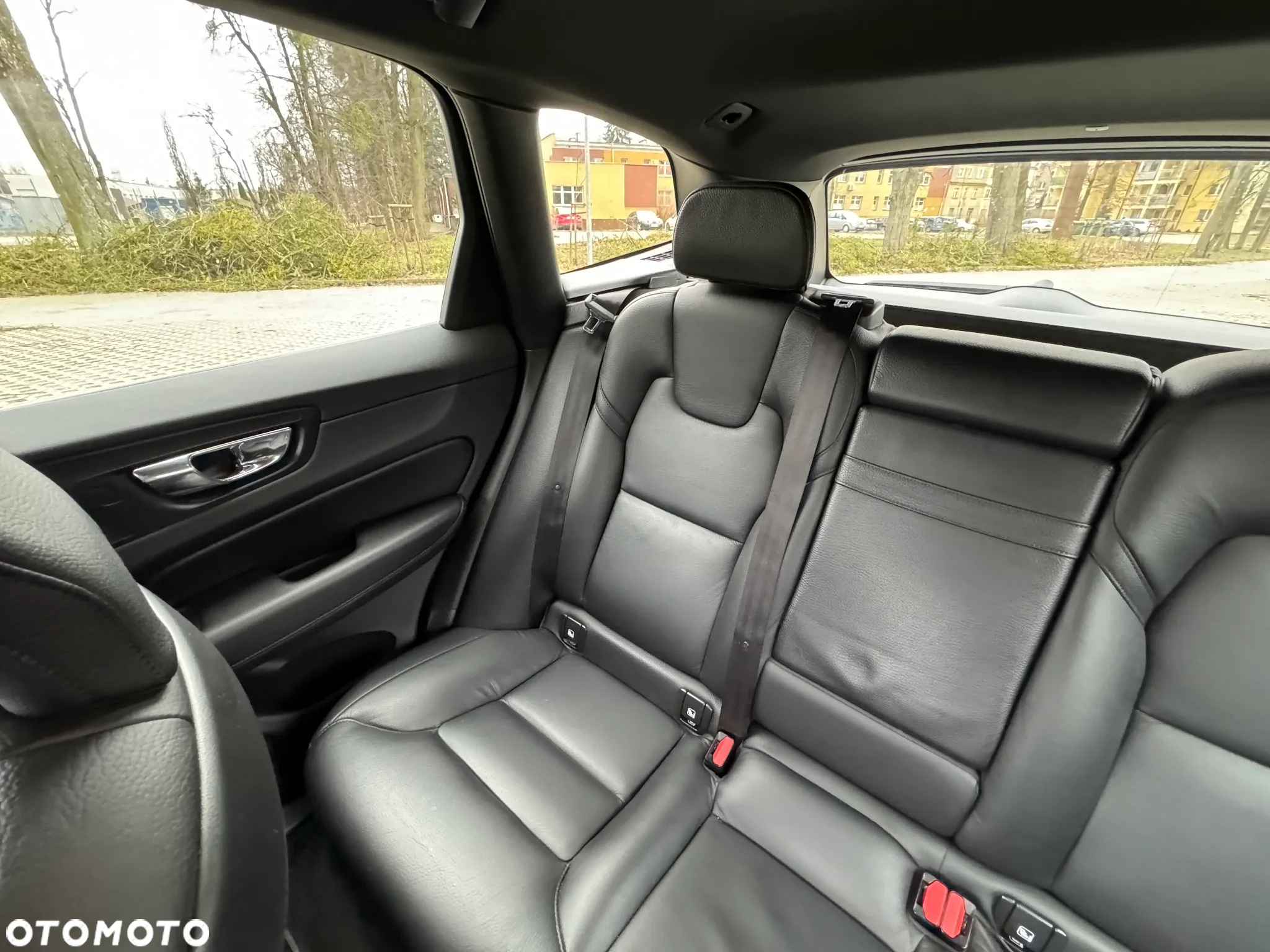Volvo XC 60 - 21