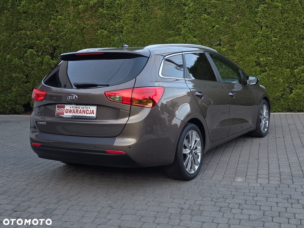 Kia Ceed 1.6 GDI DCT Platinum Edition - 9