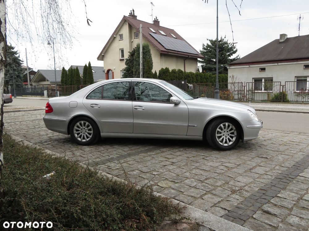 Mercedes-Benz Klasa E 320 Elegance - 4