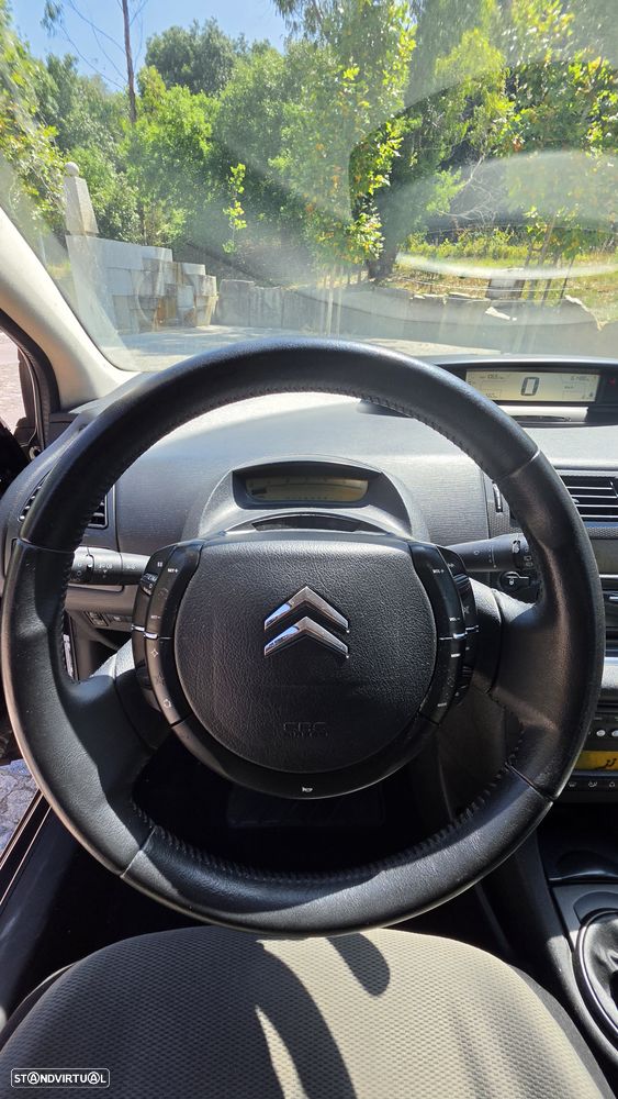 Citroën C4 - 8