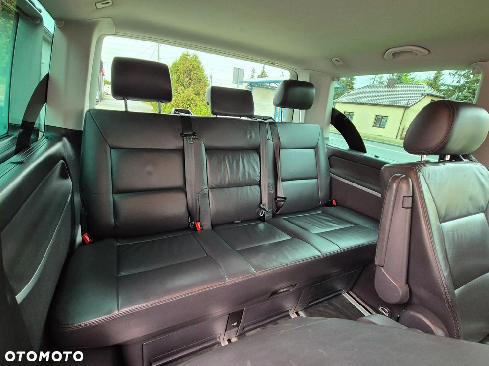 Volkswagen Multivan - 29