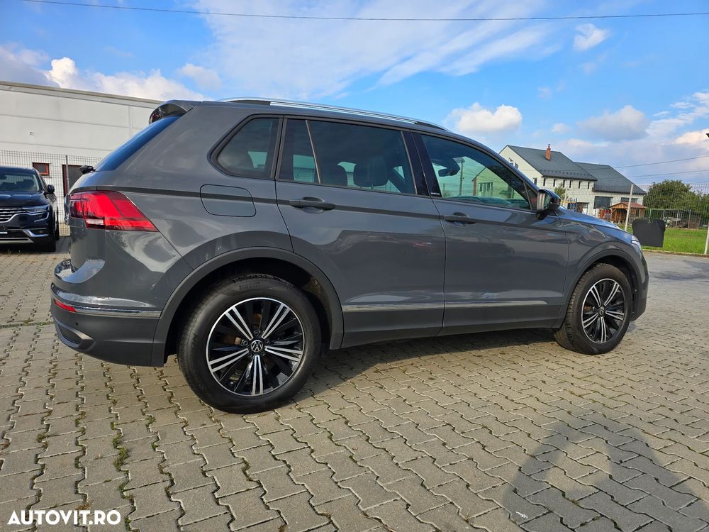 Volkswagen Tiguan - 4