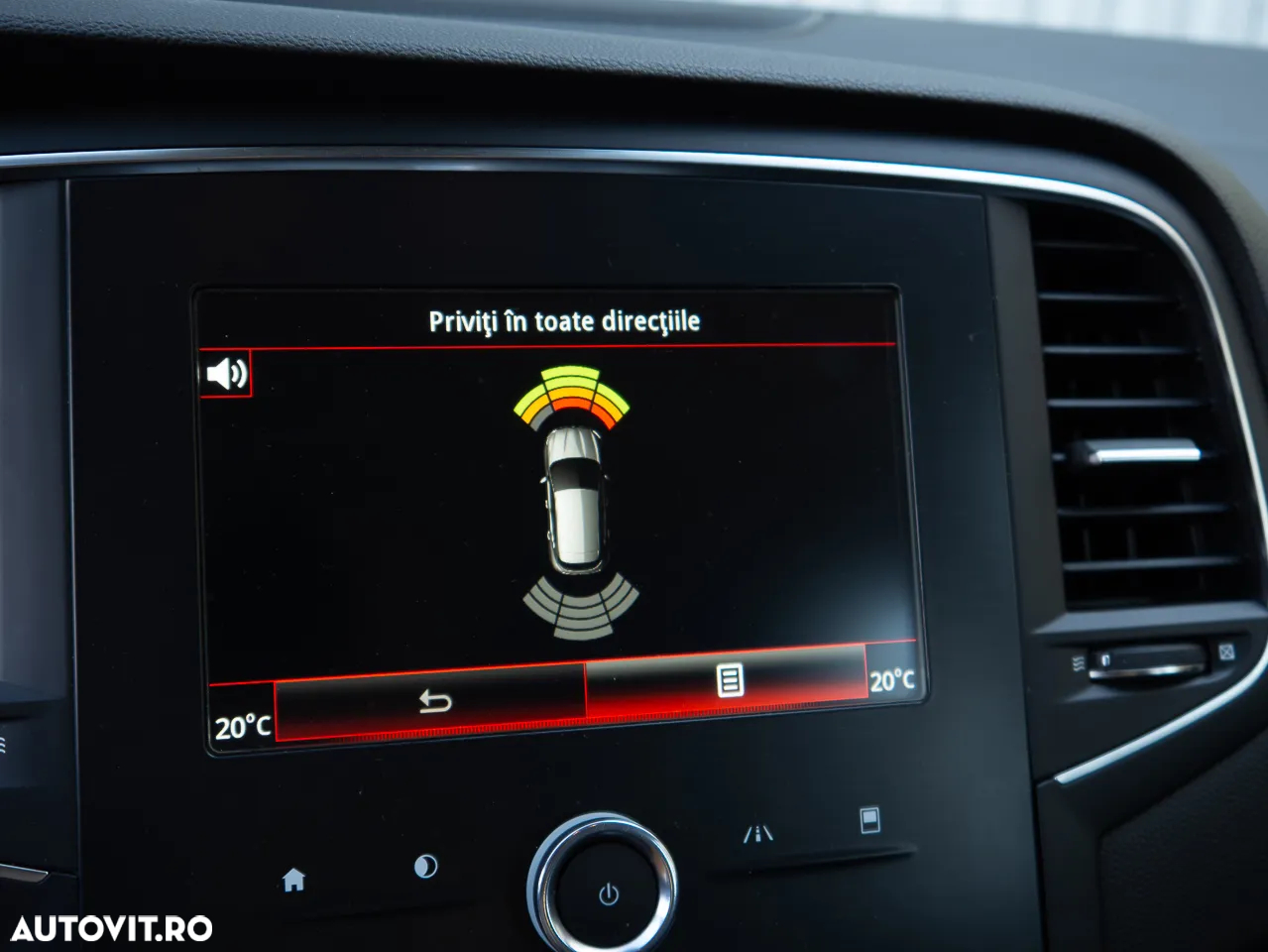 Renault Megane BLUE dCi 115 BUSINESS EDITION - 25